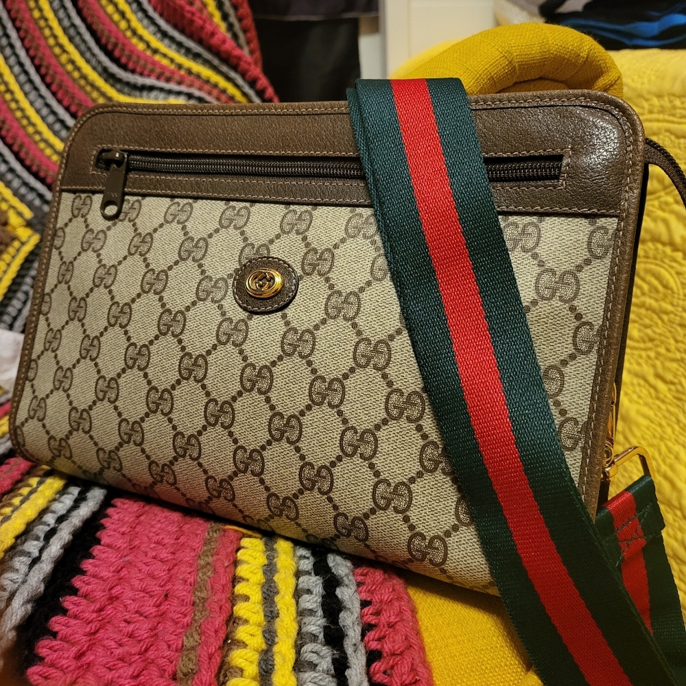 Authentic Gucci monogram clutch crossbody